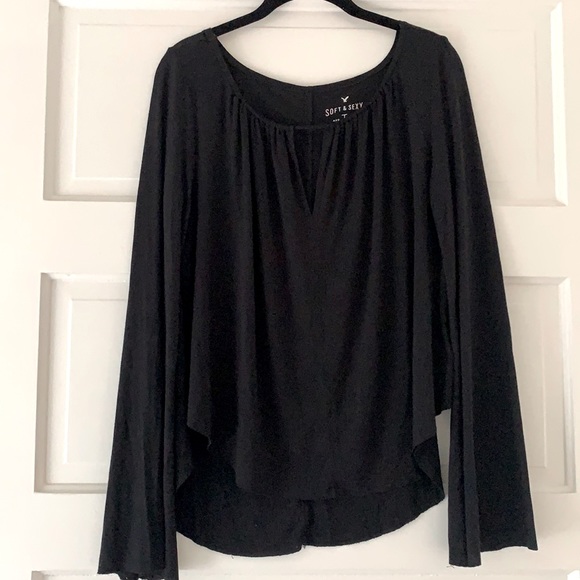 American Eagle Soft & Sexy top - Picture 2 of 5